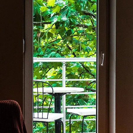 Yugo & Slavija Apartamento